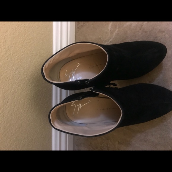 Booties - Picture 4 of 13